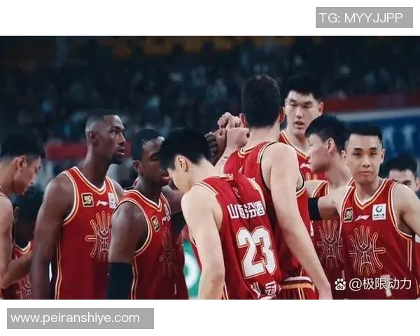 北京篮球队默契配合的背后故事与战术分析