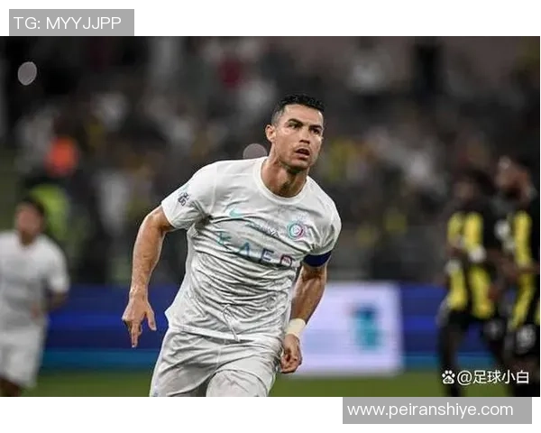 足球明星的光辉瞬间与无畏精神的生动描绘